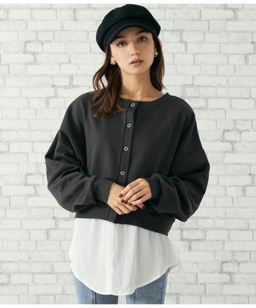 CHILLE（チル）の「裏毛2WAYクロップドトップスカットソー（スウェット・レディース・ブルー/アイボリー/スミクロ・FREE）」の2枚目の写真