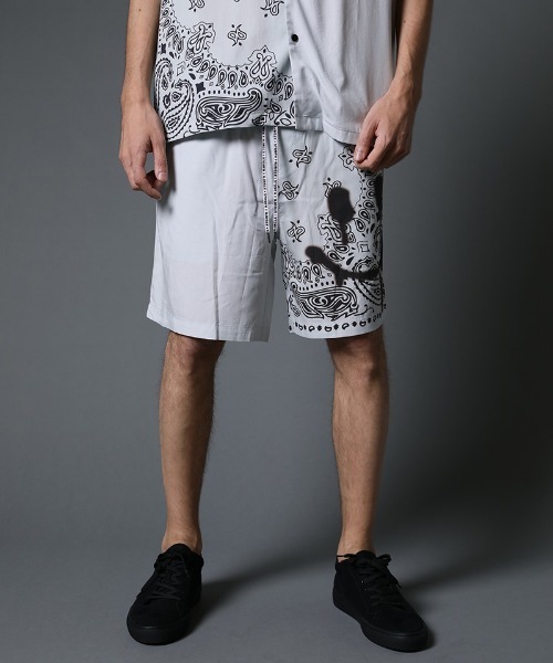 STUD MUFFIN(スタッドマフィン)の「mp9545-バンダナ柄-無地TRサテン バミューダパンツ(その他パンツ・メンズ・ライトグレー/ブラック・2/3)」の10枚目の写真