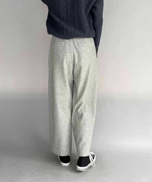 PICCIN(ピッチン)の「ウールセミワイドパンツ(スラックス・レディース・ライトグレー/モカ・M)」の10枚目の写真