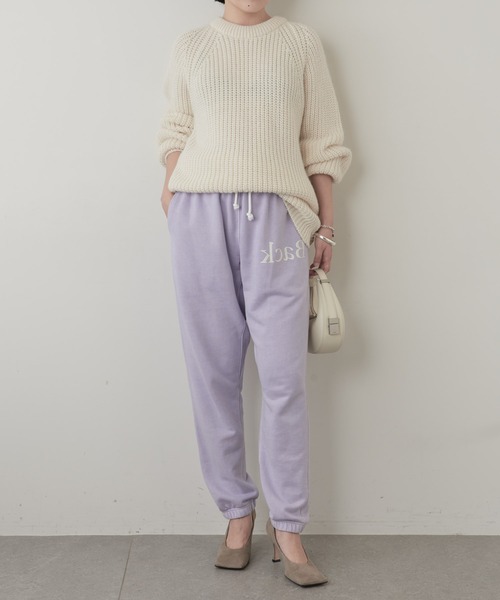 Whim Gazette（ウィムガゼット）の「【StandAlone】ロゴスウェットパンツ（スウェットパンツ・レディース・バイオレット・2）」の18枚目の写真
