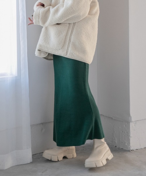 LOWRYS FARM（ローリーズファーム）の「リブカットマーメイドスカート　259259（スカート・レディース・アイボリー/ブラック/ダークブラウン/グリーン・FREE）」の4枚目の写真