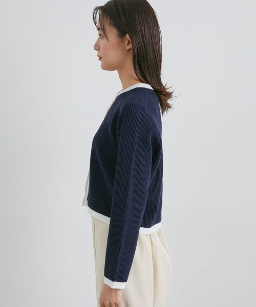 vis-`a-vis（ビサビ）の「【WEB限定】いろいろ釦バイカラー短丈クルーカーディガン（カーディガン/ボレロ・レディース・ホワイト/ネイビー/ピンク・FREE）」の12枚目の写真