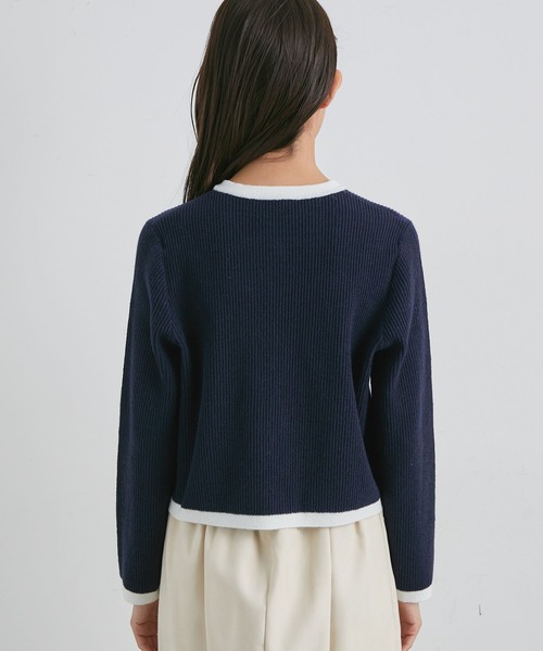 vis-`a-vis（ビサビ）の「【WEB限定】いろいろ釦バイカラー短丈クルーカーディガン（カーディガン/ボレロ・レディース・ホワイト/ネイビー/ピンク・FREE）」の4枚目の写真