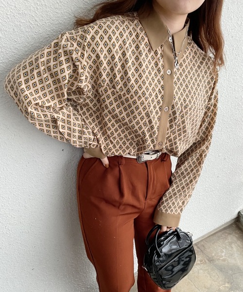 nemne store(ネンネストア)の「アソート配色柄シャツ(シャツ/ブラウス・レディース・ブラック系その他/アイボリー系/ネイビー系・フリー)」の3枚目の写真