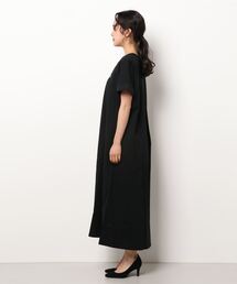To b. by agnes b.(トゥービーバイアニエスベー)の「WR26 ROBE ロゴ To b. by agnes b.(トゥービーバイアニエスベー)の「WR26 ROBE ロゴ