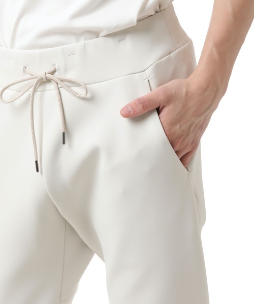 ATTACHMENT(アタッチメント)の「フルダルダンボールニット ジョガーパンツ / DOUBLE KNIT LOUNGE PANTS(スウェットパンツ・メンズ・ブラック/オフホワイト・1/2/3)」の6枚目の写真