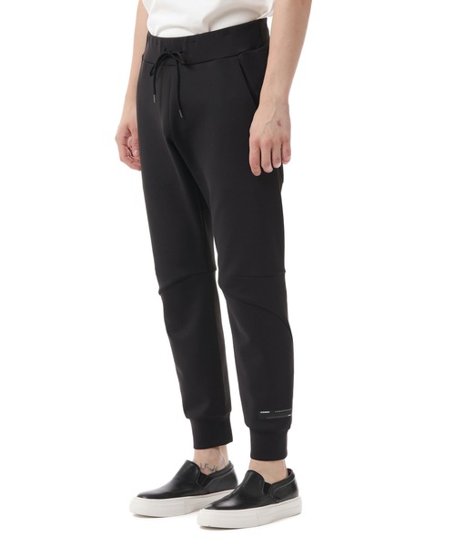 ATTACHMENT(アタッチメント)の「フルダルダンボールニット ジョガーパンツ / DOUBLE KNIT LOUNGE PANTS(スウェットパンツ・メンズ・ブラック/オフホワイト・1/2/3)」の10枚目の写真