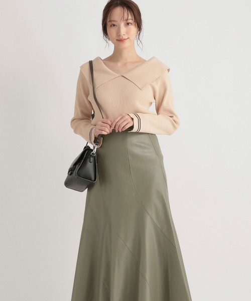 Andemiu（アンデミュウ）の「ビックエリニット264124（ニット/セーター・レディース・ブラック/アイボリー/ラベンダー/ベージュ・FREE）」の14枚目の写真