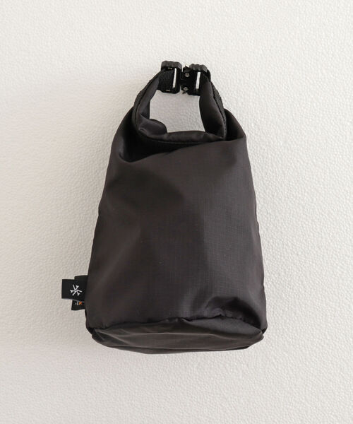 GLOSTER(グロスター)の「【GLOSTER/グロスター】コーデュラリップ ポーチS(ショルダーバッグ・メンズ・ブラック/ライトグレー・FREE)」の2枚目の写真