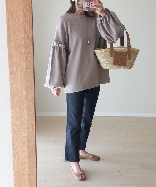 reca（レカ）の「ボリューム袖カットソー（Tシャツ/カットソー・レディース・グレー/グレイッシュベージュ/チャコール・FREE）」の17枚目の写真