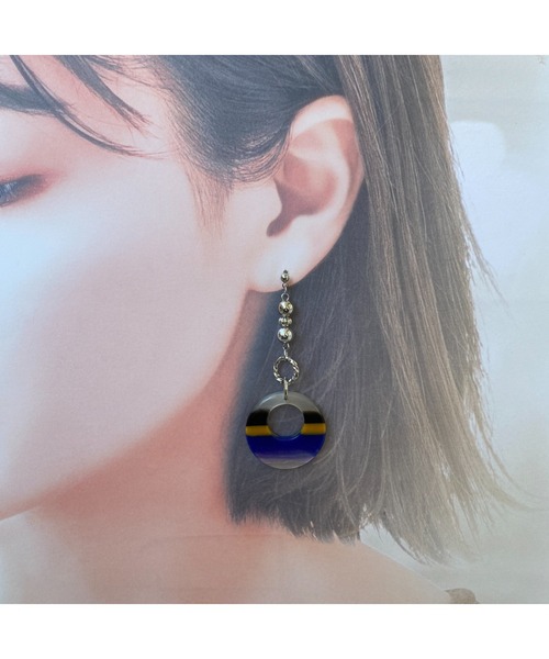 tone(トーン)の「【-lensa-】カラフルチャームで個性派ピアス(MA)(ピアス(両耳用)・レディース・その他・FREE)」の4枚目の写真