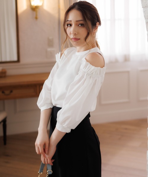 LIPSERVICE(リップサービス)の「ドッキングスリーブカットトップス(Tシャツ/カットソー・レディース・ホワイト/ブラック/グレー・FREE)」の5枚目の写真