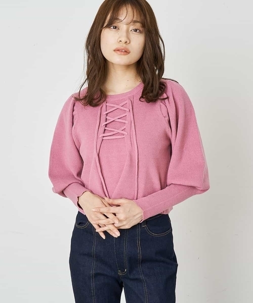 A de a.v.v（アードアー・ヴェ・ヴェ）の「［SET UP対応］レースアップ袖コンシャスニット（ニット/セーター・レディース・ピンク/ブラック/ホワイト・39）」の16枚目の写真