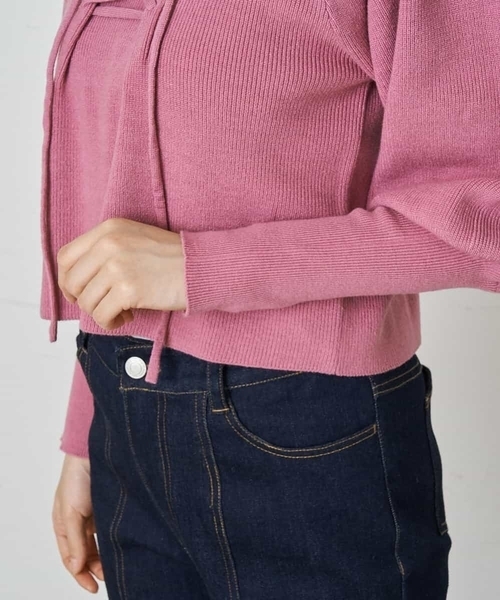 A de a.v.v（アードアー・ヴェ・ヴェ）の「［SET UP対応］レースアップ袖コンシャスニット（ニット/セーター・レディース・ピンク/ブラック/ホワイト・39）」の20枚目の写真