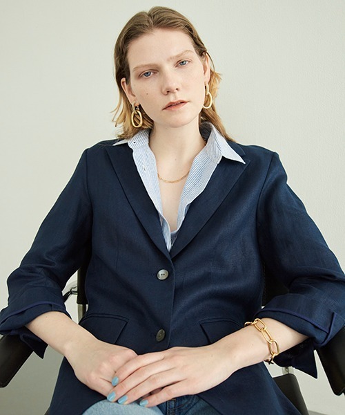 Mila Owen（ミラオーウェン）の「スクエアチェーンネックレス（ネックレス・レディース・シルバー/ゴールド・FREE）」の3枚目の写真