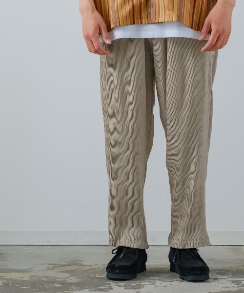 improves（インプローブス）の「ランダムプリーツ ワイド イージーパンツ（その他パンツ・メンズ・ブラック/ベージュ・LARGE/MEDIUM）」の11枚目の写真