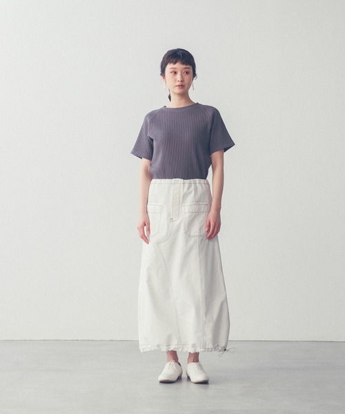 khakito(カーキト)の「ランダムテレコ ラグランTシャツ(Tシャツ/カットソー・レディース・アイボリー/レッド/チャコール・FREE)」の10枚目の写真
