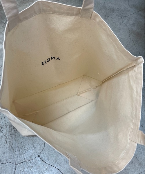 ANGIE（アンジー）の「ANGIEロゴトートバック（トートバッグ・レディース・ホワイト×レッド/ホワイト×ブルー/ホワイト×グリーン/ホワイト×ブラック/レッド系その他/ブルー系その他/グリーン系その他/ブラック系その他・FREE）」の12枚目の写真