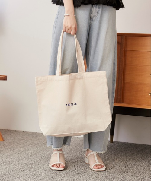 ANGIE(アンジー)の「【A4サイズ収納可】ANGIE ロゴ 刺繍 トートバッグ(トートバッグ・レディース・ホワイト×レッド/ホワイト×ブルー/ホワイト×グリーン/ホワイト×ブラック/レッド系その他/ブルー系その他/グリーン系その他/ブラック系その他・FREE)」の20枚目の写真