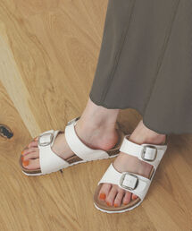 BEAMS HEART / ダブルベルトバックル サンダル