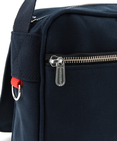 fennica(フェニカ)の「marimekko / magneettilaukkuショルダーバッグ(ショルダーバッグ・レディース・ブラック/ブルー系その他・ONE SIZE)」の3枚目の写真