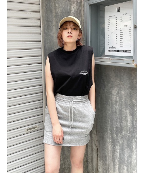 ENVYM（アンビー）の「ルーズロゴＮ／ＳＴＥＥ（Tシャツ/カットソー・レディース・ホワイト/ベージュ/ブラック・FREE）」の16枚目の写真