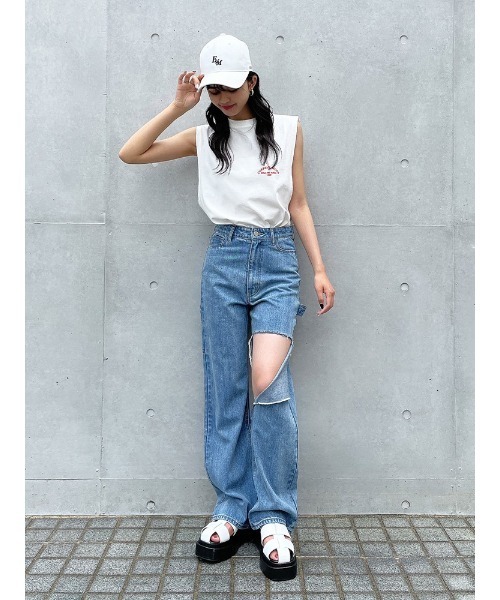 ENVYM（アンビー）の「ルーズロゴＮ／ＳＴＥＥ（Tシャツ/カットソー・レディース・ホワイト/ベージュ/ブラック・FREE）」の14枚目の写真