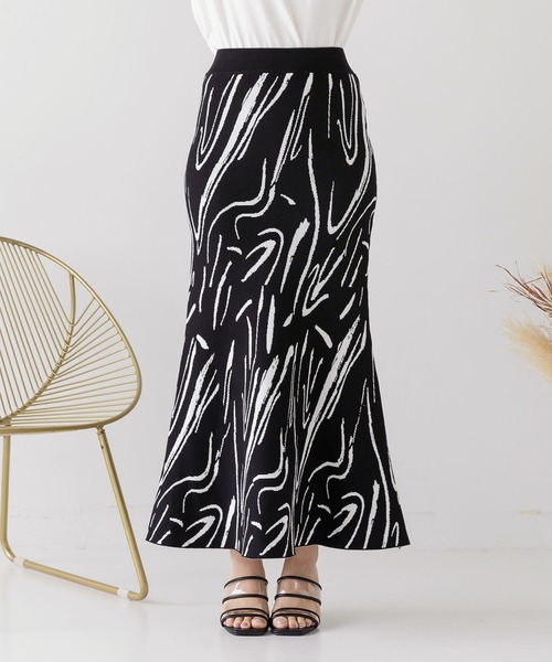 Julia Boutique（ジュリアブティック）の「ニュアンス柄マーメイドニットスカート/22172（スカート・レディース・ブラック/ピンク/モカ・ONE）」の9枚目の写真