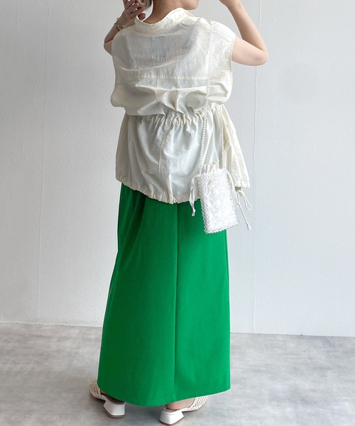 w closet（ダブルクローゼット）の「スリット入りロングキャミワンピース（ワンピース・レディース・アイボリー/ブラウン/グリーン/ブラック・FREE）」の18枚目の写真