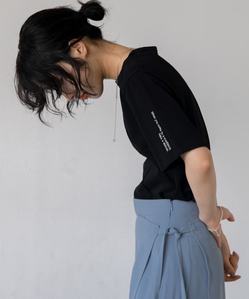 VACANCY（ヴァカンシー）の「ロゴ刺繍パイピングTシャツ/新色追加（Tシャツ/カットソー・レディース・ホワイト/ブラック/ベージュ/ブルー/レッド・FREE）」の11枚目の写真