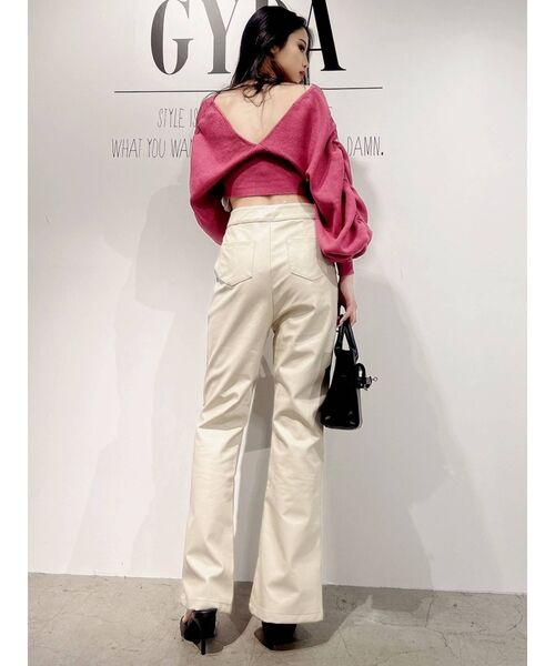 GYDA(ジェイダ)の「オフショルLOOSEスリーブ ニットトップス(ニット/セーター・レディース・ブラック/ベージュ/ピンク・FREE)」の18枚目の写真