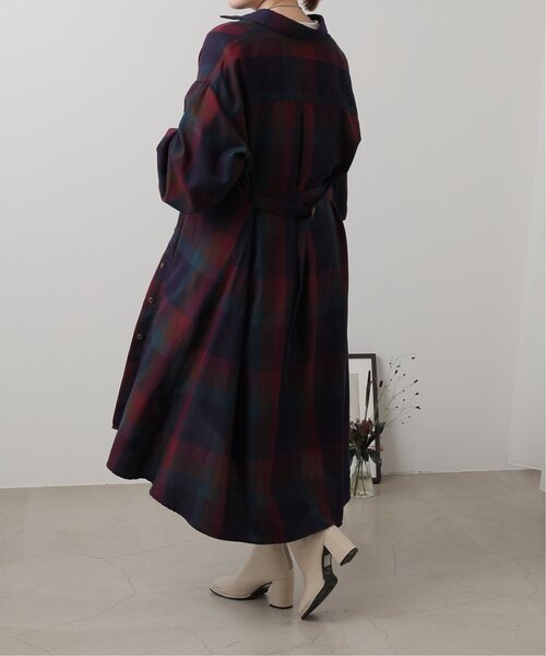 frames RAY CASSIN（フレームスレイカズン）の「ビッグチェック　ベルト付きワンピース（シャツワンピース・レディース・グリーン系/パープル系/ブルー系・FREE）」の9枚目の写真