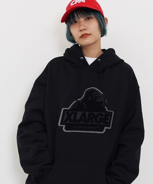 XLARGE(エクストララージ)の「XLARGE / エクストララージ BRUSHED EMBROIDERY OG PULLOVER HOODED SWEAT スウェット パーカー(パーカー・メンズ・ホワイト/ブラック/ネイビー/イエロー/グリーン・MEDIUM/LARGE/X-LARGE)」の3枚目の写真