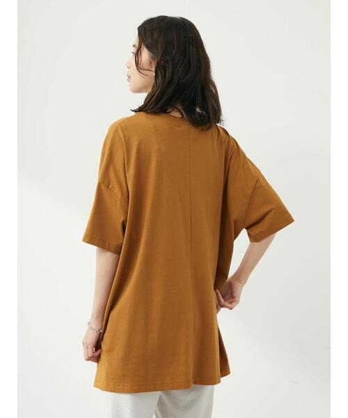 Green Parks(グリーンパークス)の「フロントタックチュニック(Tシャツ/カットソー・レディース・オフホワイト/サックスブルー/ブラック/イエロー・FREE)」の8枚目の写真