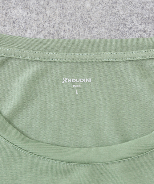HOUDINI(フディーニ)の「【HOUDINI / フーディニ】Ms Tree Tee Drawing Logo(Tシャツ/カットソー・メンズ・チャコールグレー/ブラック/サファリグリーン・MEDIUM/LARGE)」の12枚目の写真