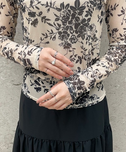 EPIMI E'PIMMY（エピミエピミー）の「アソートシアートップス（Tシャツ/カットソー・レディース・ブラック/ベージュ/アイボリー/グリーン系その他/コーラルピンク/ブラック×ホワイト・MEDIUM）」の8枚目の写真