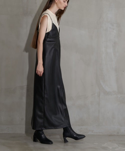Solace(ソレイス)の「レザーレディキャミワンピース(ワンピース・レディース・ブラック・L/M)」の20枚目の写真