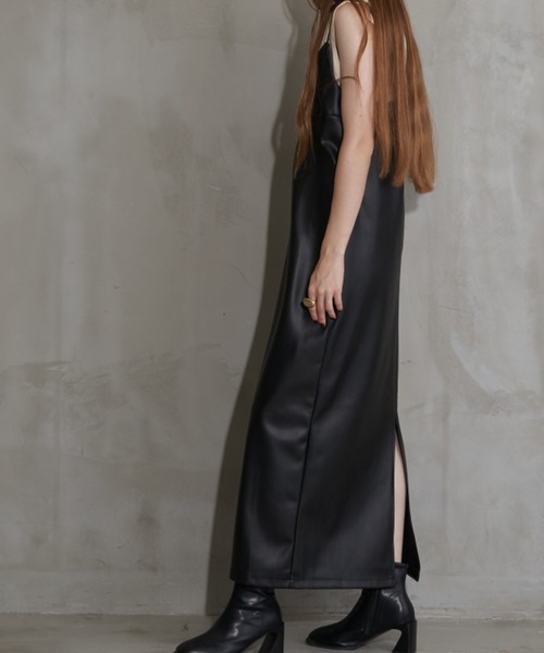 Solace(ソレイス)の「レザーレディキャミワンピース(ワンピース・レディース・ブラック・L/M)」の21枚目の写真