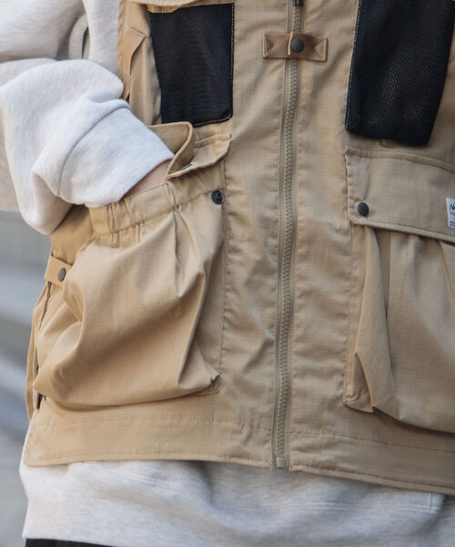 NANGA(ナンガ)の「【NANGA/ナンガ】TAKIBI RIP STOPFIELD VEST リップストップ ベスト(ベスト・メンズ・ブラック/キャメル・M)」の15枚目の写真