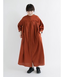 スタンドネック切替ワンピース