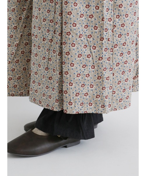 Samansa Mos2（サマンサ モスモス）の「スタンドネック切替ワンピース（ワンピース・レディース・イエロー/オレンジ/チャコール/キナリ・ﾌﾘ-）」の15枚目の写真