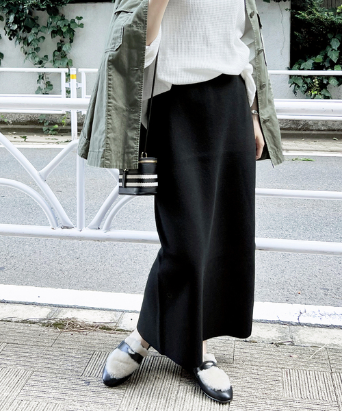 Spick & Span(スピックアンドスパン)の「ダブルジャガードニットタイトスカート(スカート・レディース・ブラック/ブルー系その他・FREE)」の2枚目の写真