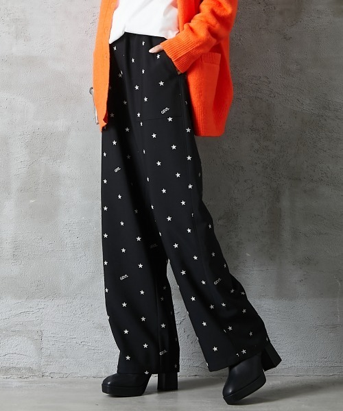 GEVS.(ジェイヴィス)の「<大きいサイズ> 星プリントリラックスワイドパンツ GEVS.(その他パンツ・レディース・ライトベージュ/ブラック・3L/L/4L/LL/5L)」の4枚目の写真