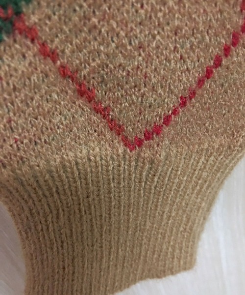 Auntie Rosa（アンティローザ）の「アーガイル柄ニットカーディガン（カーディガン/ボレロ・レディース・ブラック/ブラウン/ピンク/グリーン・FREE）」の15枚目の写真