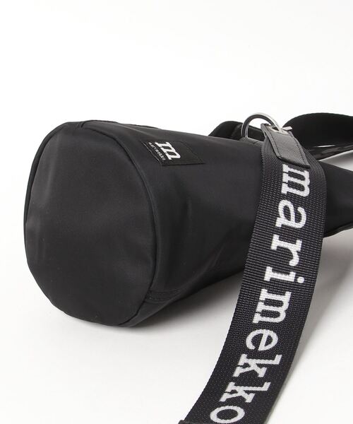 marimekko(マリメッコ)の「【ノベルティ付】Solid / Essential Bucket bag《ZOZO限定》(ショルダーバッグ・レディース・ブラック・FREE)」の17枚目の写真