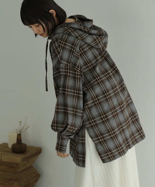 Crisp（クリスプ）の「チェックフーディーシャツ（シャツ/ブラウス・レディース・グレー/ベージュ・FREE）」の2枚目の写真