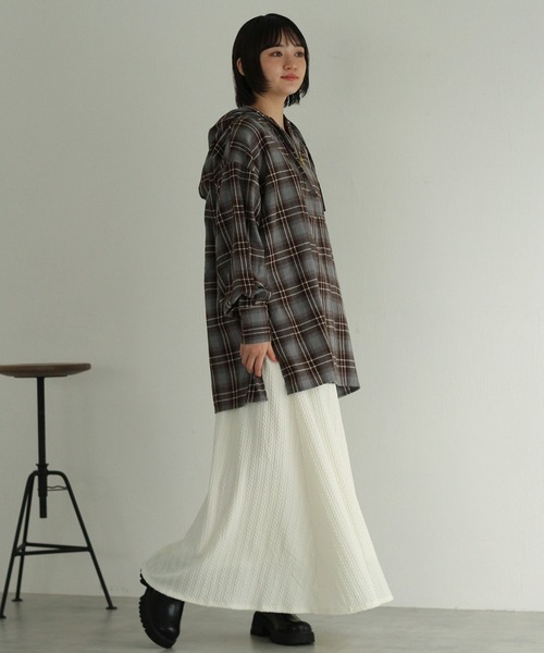 Crisp（クリスプ）の「チェックフーディーシャツ（シャツ/ブラウス・レディース・グレー/ベージュ・FREE）」の17枚目の写真