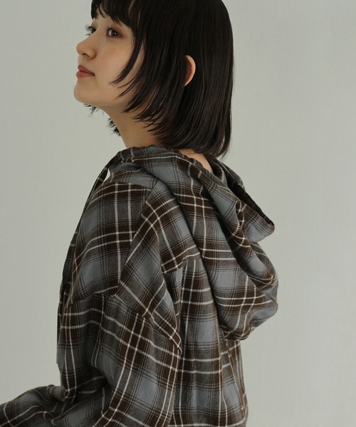 Crisp（クリスプ）の「チェックフーディーシャツ（シャツ/ブラウス・レディース・グレー/ベージュ・FREE）」の22枚目の写真