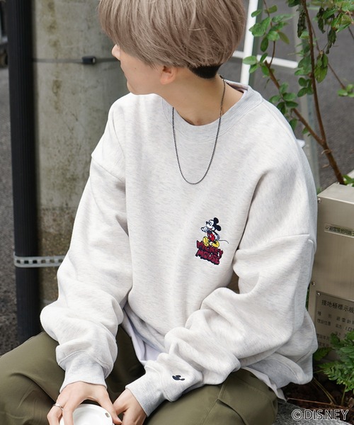 新品　WALT DISNEY ピグメントスウェット　パープル WALT DISNEY ピグメントスウェット パープル Disney トレーナー