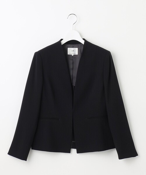 23区(ニジュウサンク)の「【セットアップ対応/洗える】トリアセダブルジョーゼット ノーカラー ジャケット(ノーカラージャケット・レディース・ブラック系/ネイビー系/ベージュ系・38/36/42/40)」の22枚目の写真